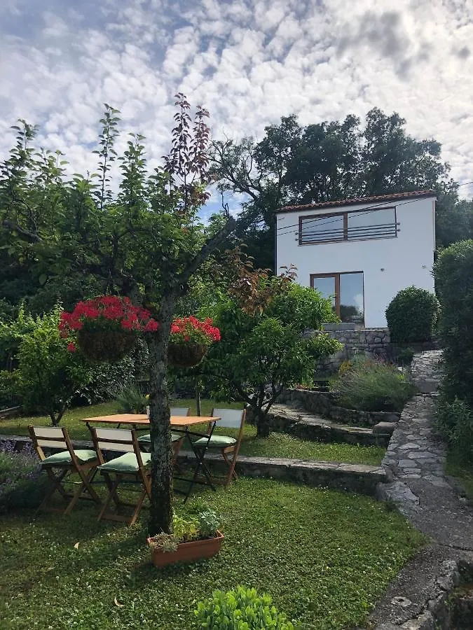Perla Apartments Opatija - Apartments With Sea View 0*,